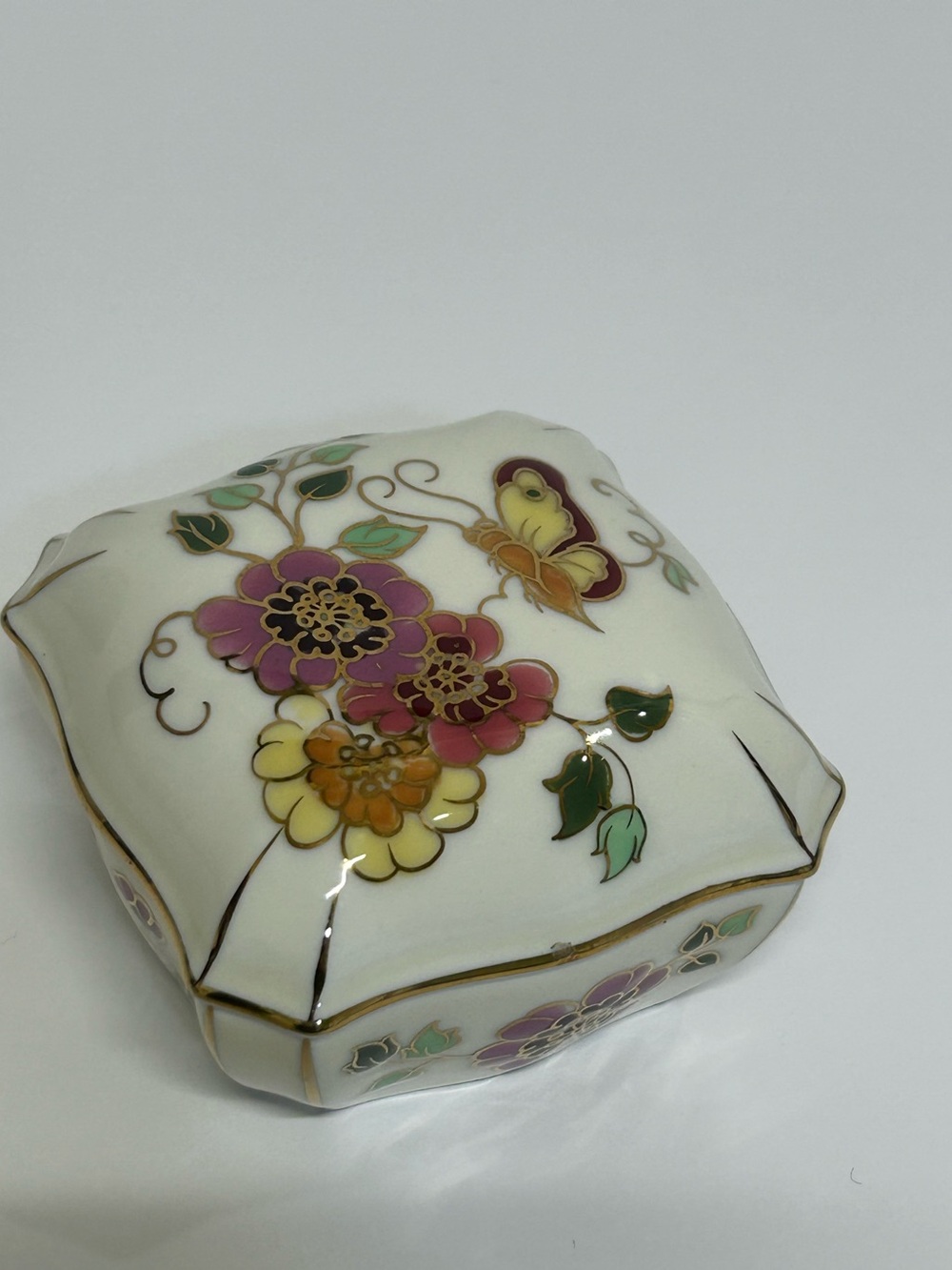 VTG Zsolnay Hungary Hand Painted Porcelain Butterfly Floral Trinket Box Square